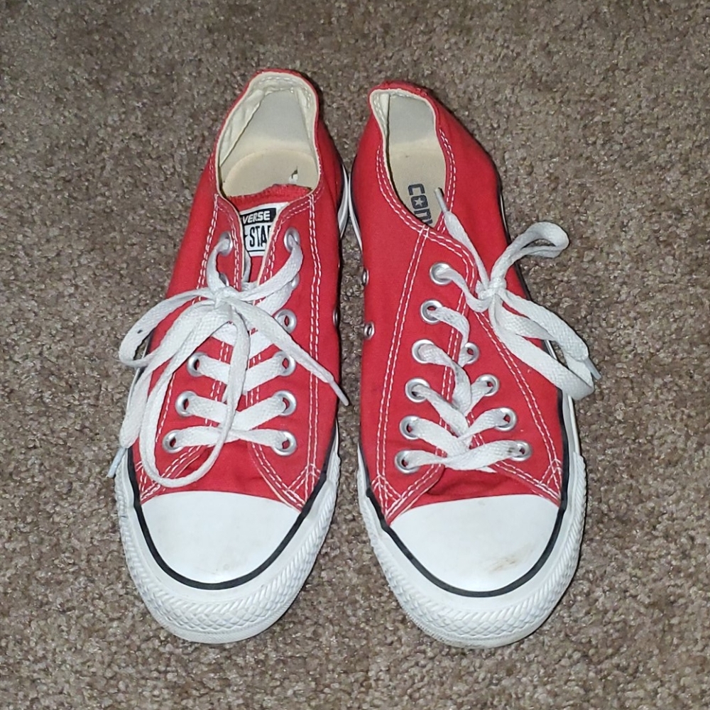 Red Converse